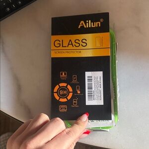 Ailun Glass Screen Protector x3 iPhone 16 pro
